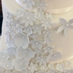 Classic wedding cake design.