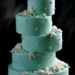 What a wild wedding cake!