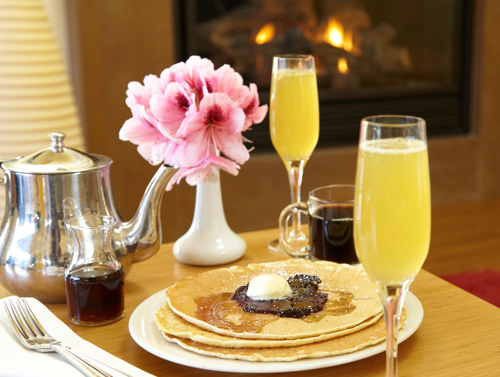 Have your first breakfast as a married couple at Little River Inn