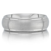 C7505/7G is a titanium wedding band that is 7mm wide.