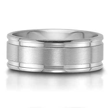 The C75708-8G is a titanium wedding band that is 8mm wide, and features a high polished finish.