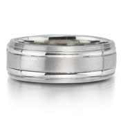 X2008-7GQP is a platinum-palladium combination wedding band that is 7mm wide.