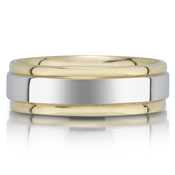X4195/6GT is a two-tone wedding band that is 6mm wide.