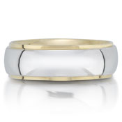 X4222/6GT is a two-tone wedding band that is 6mm wide.