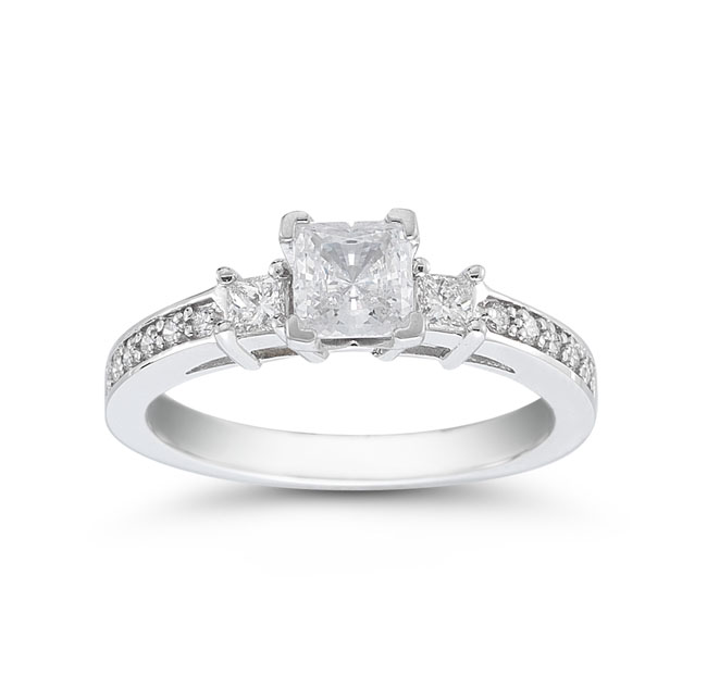 CLassic Novell Engagement ring Novell Wedding Bands