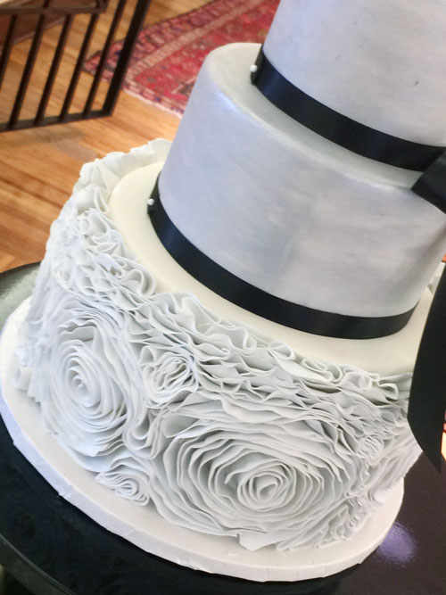 Not too plain, yet not too much!