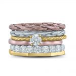 Circles stackable ring collection