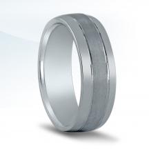 Men's Carved Wedding Band N16534