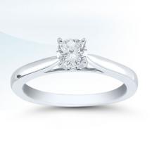 Engagement ring by Novell