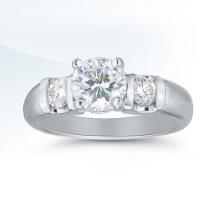 Engagement ring by Novell