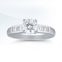 Engagement ring by Novell