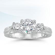 Engagement ring by Novell