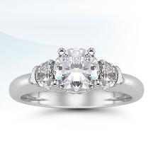 Engagement ring by Novell