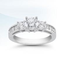 Engagement ring by Novell