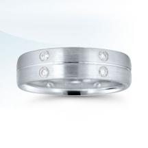 Wedding band by Novell